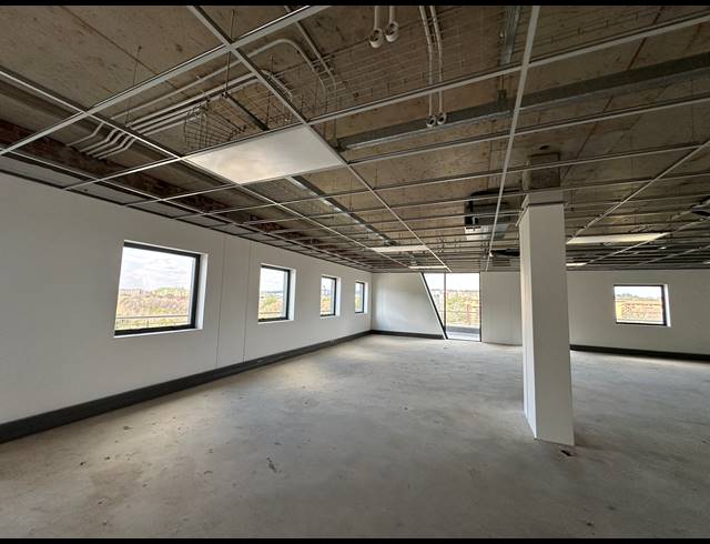 1,630M² OFFICE TO LET IN CENTURION CENTRAL